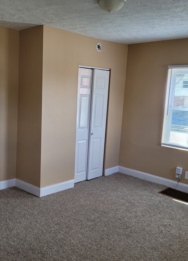 3741 N Tacoma Ave in Indianapolis, IN - Building Photo - Building Photo