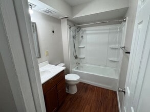 Townway Place in Danville, IL - Foto de edificio - Building Photo