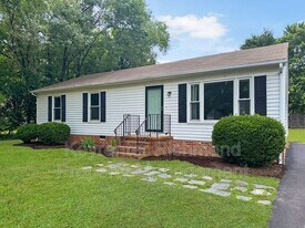 6422 Wedgewood Rd in Mechanicsville, VA - Building Photo