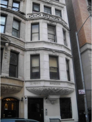 317 W 108th St in New York, NY - Building Photo