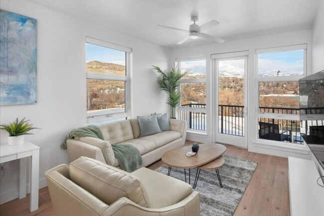 320 N 490 W in Salt Lake City, UT - Building Photo - Building Photo