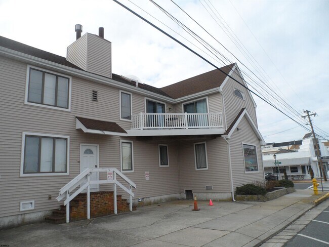 9400 Ventnor Ave in Margate City, NJ - Building Photo - Building Photo