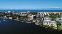 1280 Dolphin Bay Way in Sarasota, FL - Building Photo - Building Photo