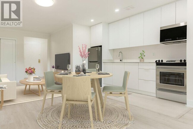 49 Glen Elm Ave in Toronto, ON - Building Photo - Building Photo