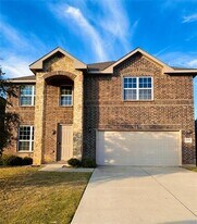 2221 Juarez Dr in Fort Worth, TX - Building Photo