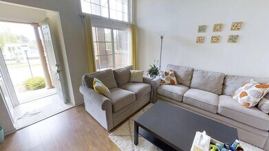 2741 Barclay Way in Ann Arbor, MI - Building Photo - Building Photo