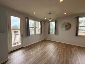 513 Finch Ln in Imperial Beach, CA - Building Photo - Building Photo