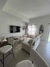2511 Pierce St in Hollywood, FL - Building Photo - Building Photo