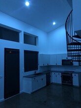 9125 S 16th St in Phoenix, AZ - Building Photo - Building Photo