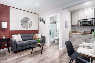 1827 Butler Ave in Los Angeles, CA - Building Photo - Building Photo