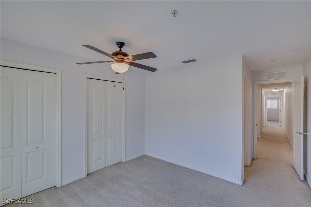 9445 Ivy Brook Run in Ft. Myers, FL - Building Photo