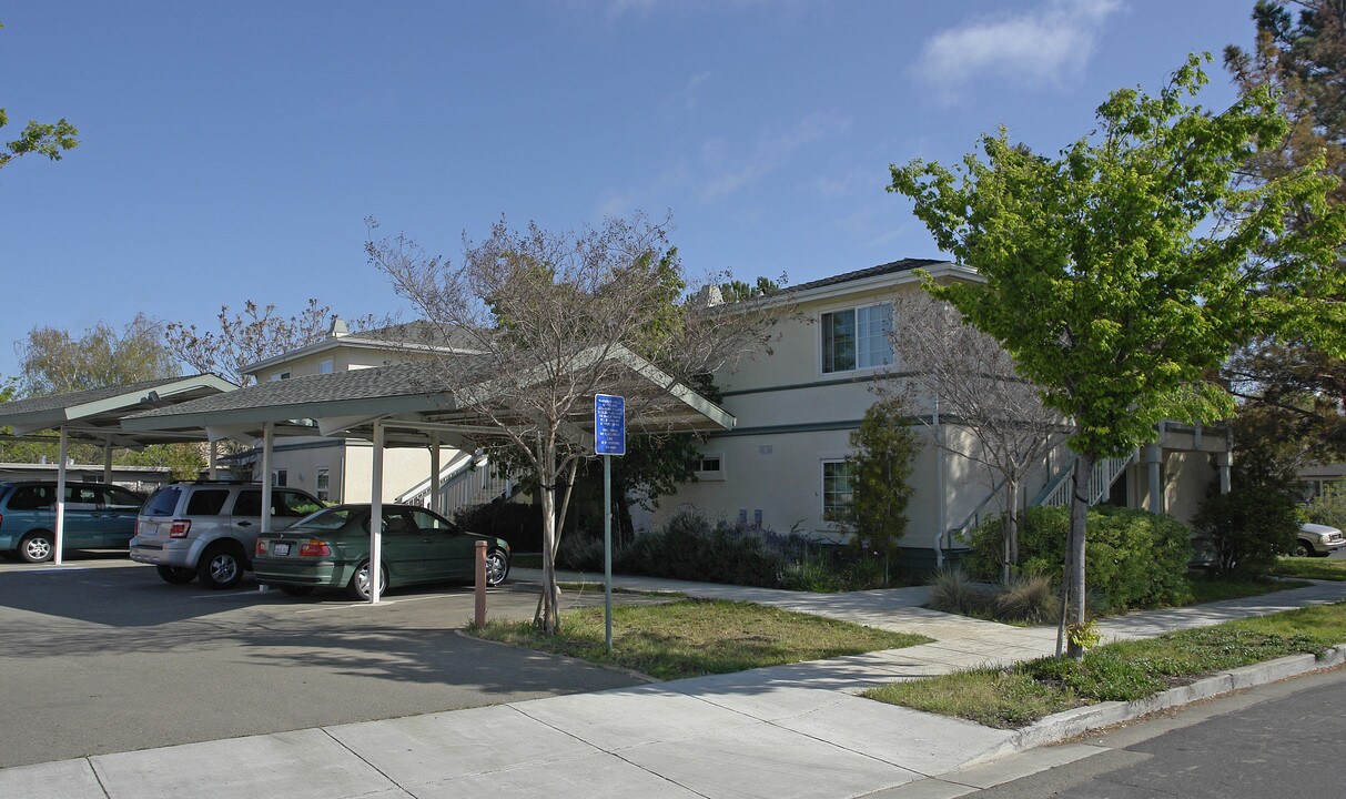 2160-2174 Oak St in Livermore, CA - Foto de edificio