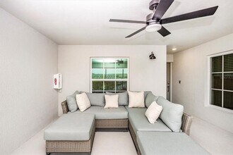 17470 Opal Sand Dr in Venice, FL - Building Photo - Building Photo