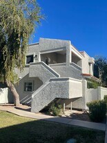 850 S River Dr, Unit 2069 in Tempe, AZ - Building Photo