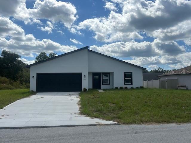 property at 15042 SW 38th Cir