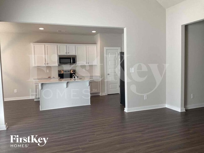 130 Avalon Wy in Clanton, AL - Foto de edificio - Building Photo