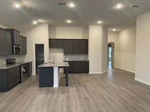 2015 Atlantic Ave in Anna, TX - Building Photo - Building Photo