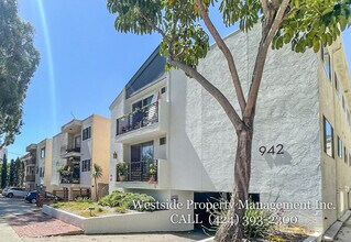 942 7th St in Santa Monica, CA - Building Photo - Building Photo