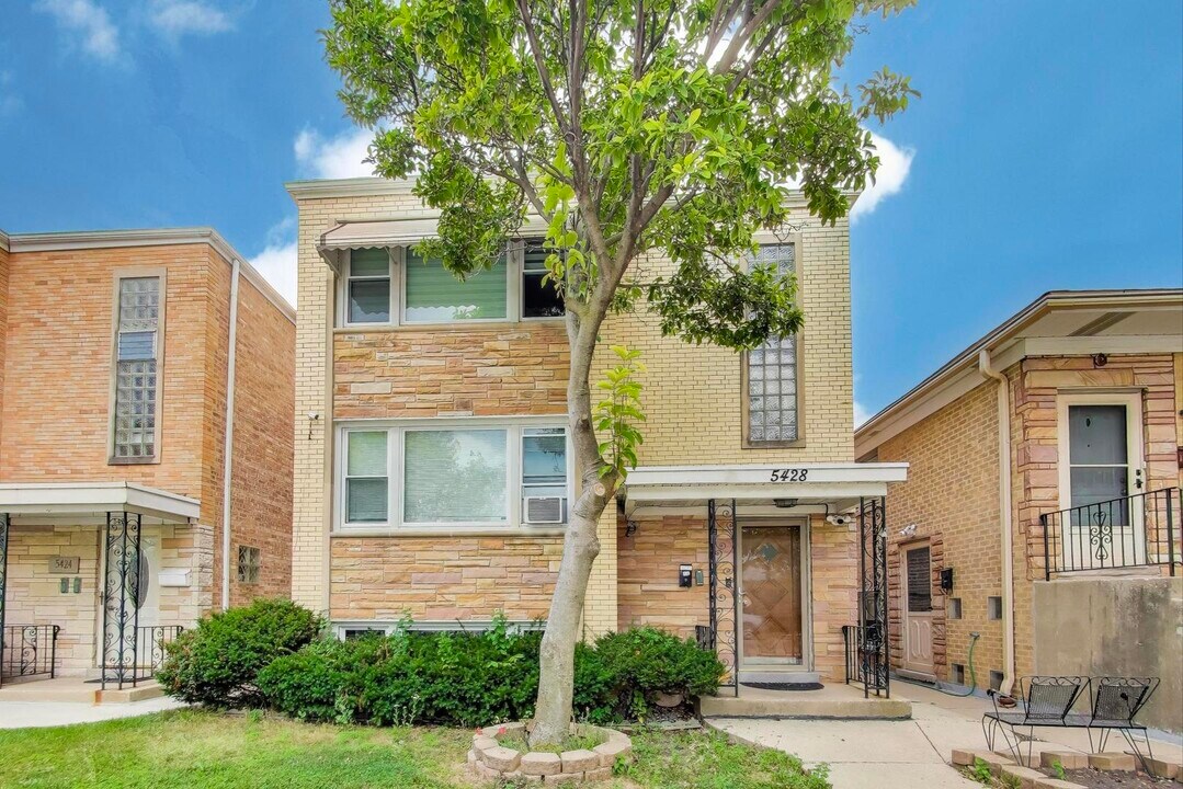 5428 N Central Ave in Chicago, IL - Building Photo