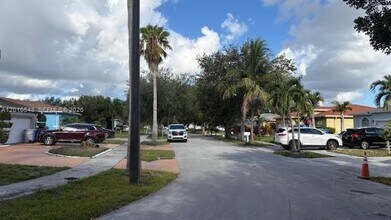 774 NW 16th Pl in Pompano Beach, FL - Building Photo - Building Photo