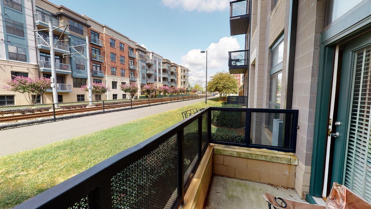 408 New Bern Station Ct in Charlotte, NC - Building Photo
