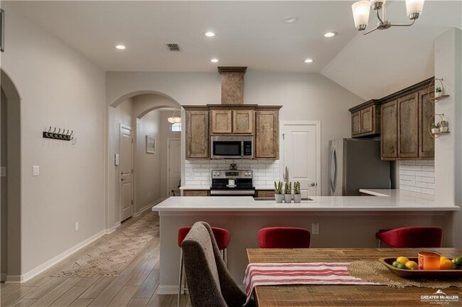 5616 Escondido Pass in McAllen, TX - Building Photo - Building Photo