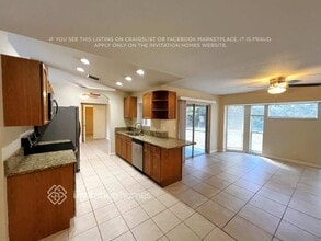 1070 SW Aurelia Ave in Port St. Lucie, FL - Building Photo - Building Photo