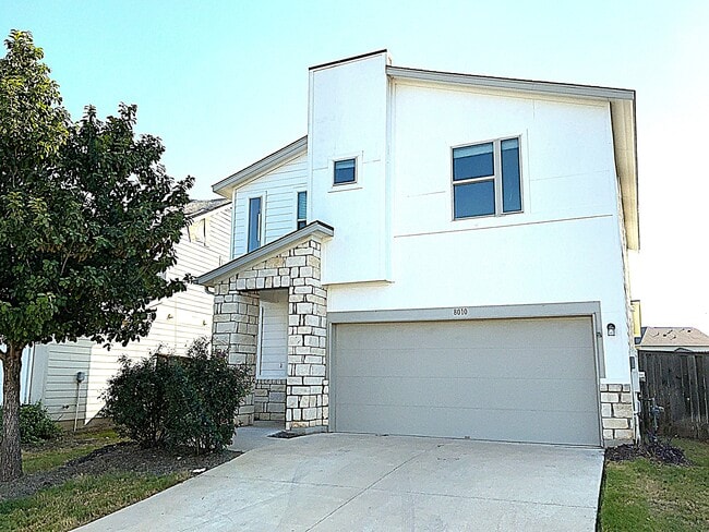 8010 Cottage Rose Dr