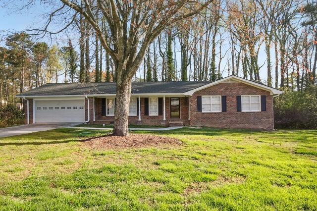 2208 Myra Ln SW in Snellville, GA - Building Photo