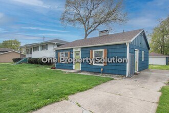 1062 Hovey St in Gary, IN - Building Photo - Building Photo