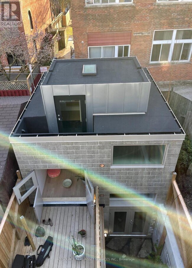 property at 60 Beverley St