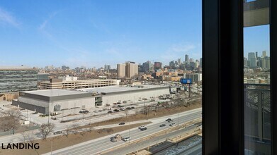 513 S Damen Ave, Unit 2109 in Chicago, IL - Foto de edificio - Building Photo