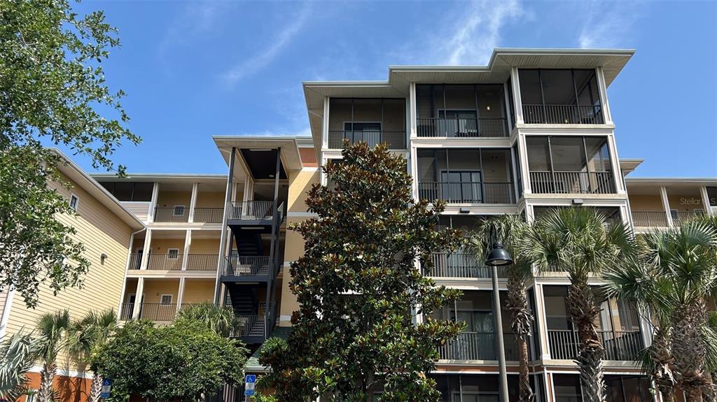 3060 Pirates Retreat Ct in Kissimmee, FL - Building Photo