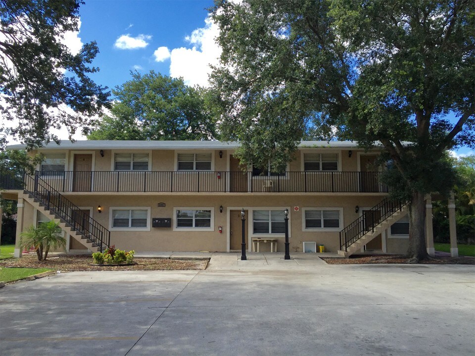 1101 Prospect Rd-Unit -Unit 4 in Fort Lauderdale, FL - Building Photo