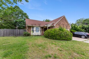 1837 S Stacey St in Wichita, KS - Building Photo