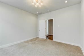5857 Dolores St in Houston, TX - Foto de edificio - Building Photo