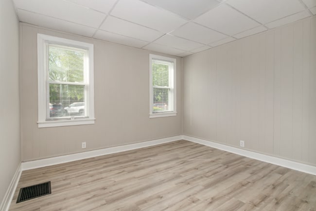 517 Highland Ave in Covington, KY - Foto de edificio - Building Photo