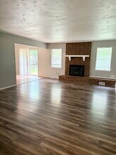 9904 Lancet Ln in The Village, OK - Foto de edificio - Building Photo