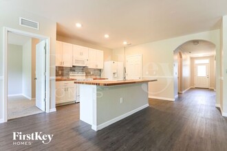 3466 Johannesberg Rd in North Port, FL - Building Photo - Building Photo