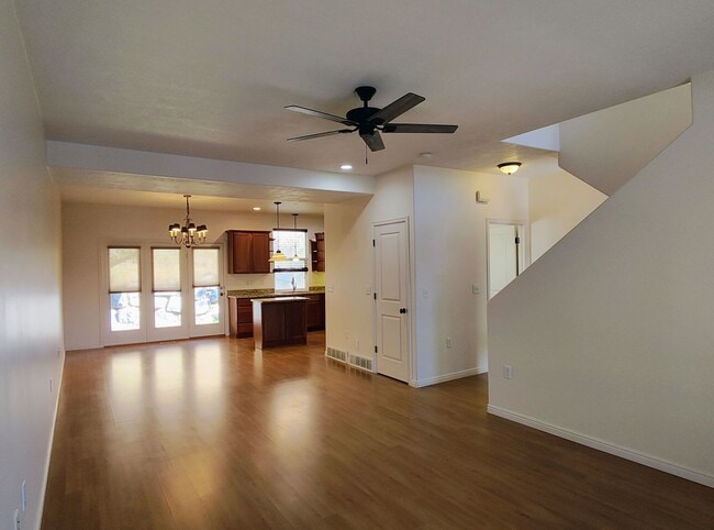 14883 Ox Cart Ln in Draper, UT - Building Photo - Building Photo