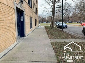 2921 W McLean Ave in Chicago, IL - Building Photo - Building Photo