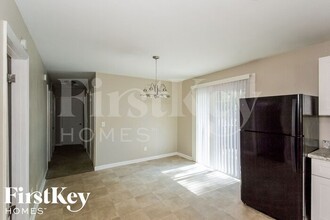 4083 Vale Ct in Decatur, GA - Building Photo - Building Photo