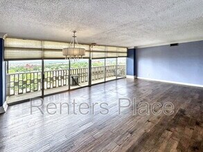1502 S Boulder Ave in Tulsa, OK - Building Photo - Building Photo