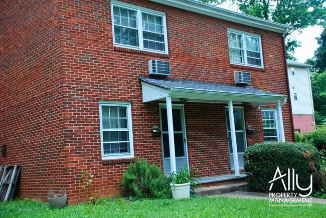 property at 118 Harmon St