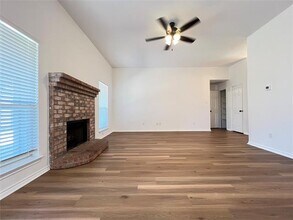 2005 Laney Dr in Sanger, TX - Building Photo - Building Photo