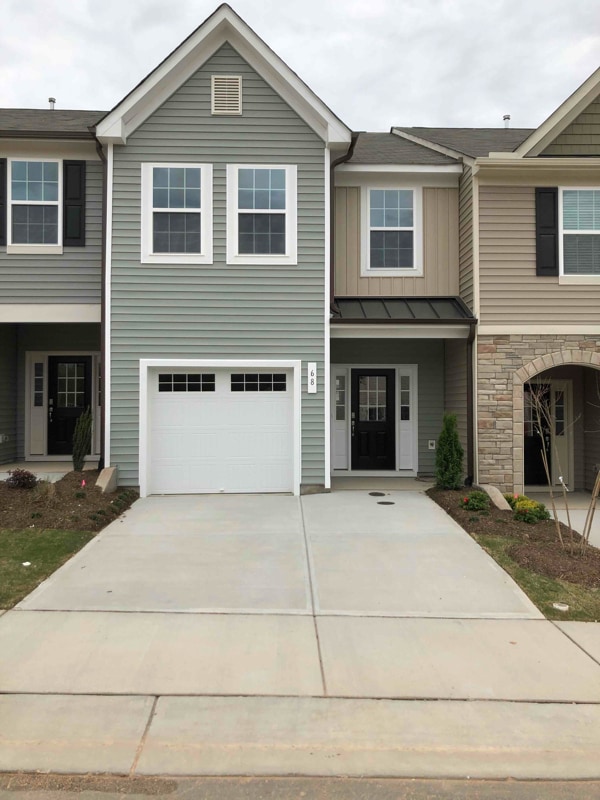 property at 68 E Porthaven Way