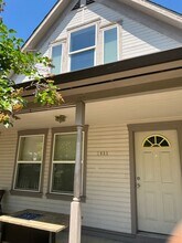 1033 E Main St in Ashland, OR - Building Photo - Building Photo