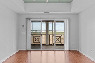 100 Turtle Cay Dr in Wilmington, NC - Building Photo - Building Photo