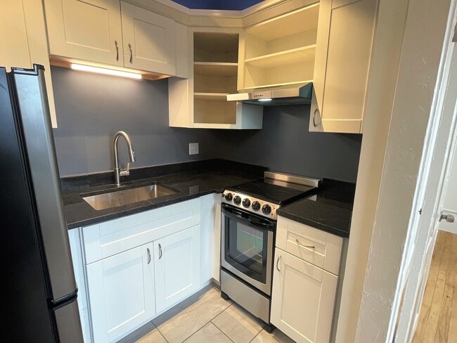 property at 32 Alfred St