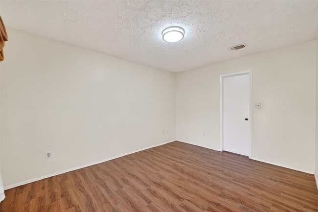 property at 15811 Pfeiffer Dr